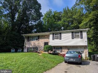 12705 Livingston Rd, Fort Washington, MD 20744