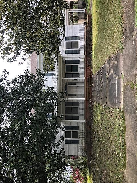 1st image of 210 S Parkerson St