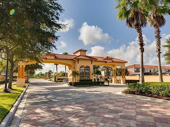 4th image of 294 Marcello Blvd