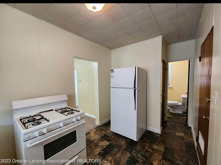 811 Call St — Photo 5