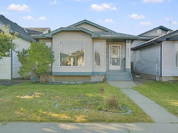 2117 36th Ave NW, Edmonton, AB T6T 1S3
