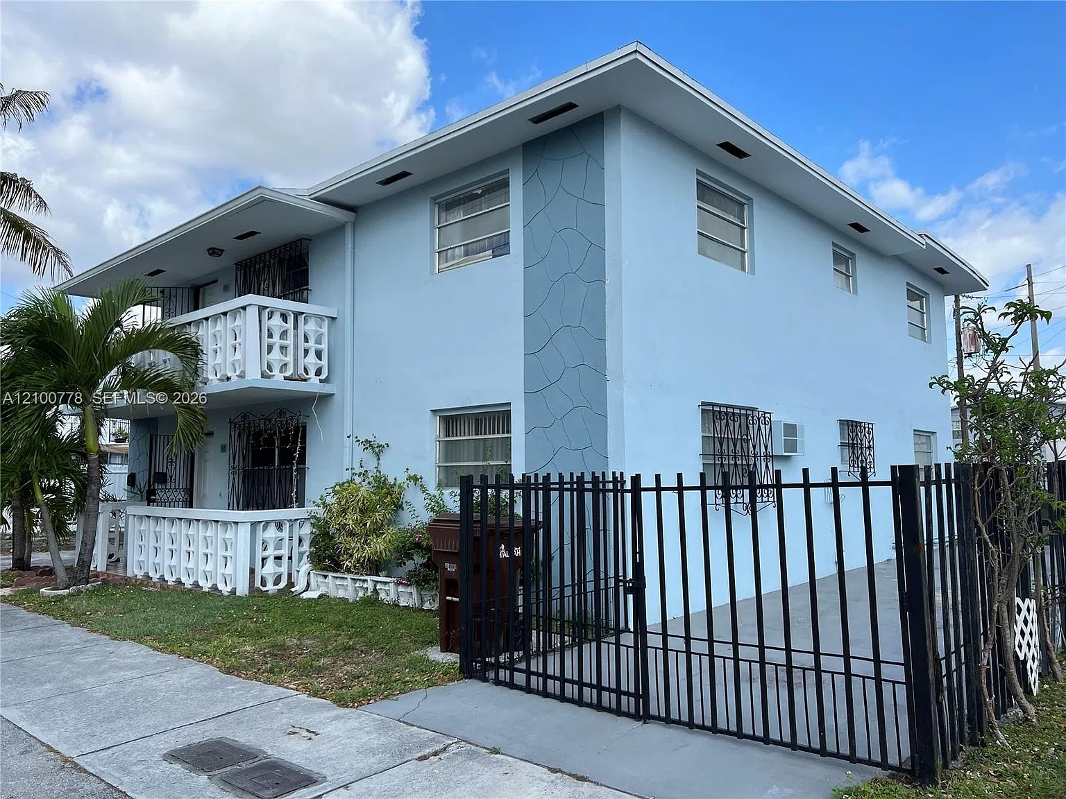 7 53 41 Hialeah 17th Addn — Photo 2