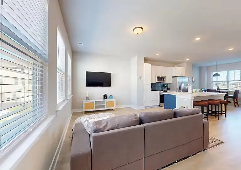 4122 Salient St — Photo 12
