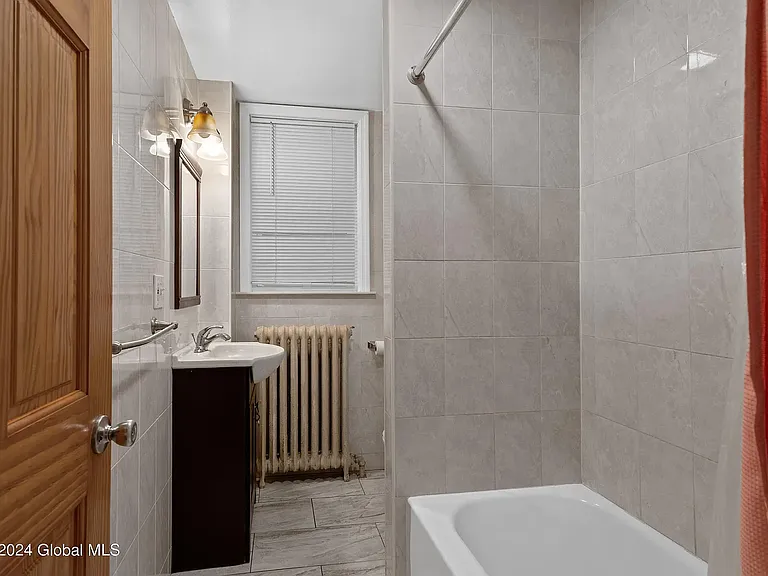 345 Myrtle Ave #2 — Photo 19