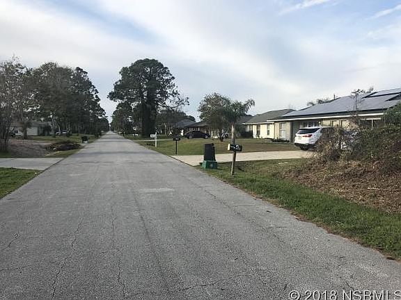 4th image of 2521 Royal Palm Dr