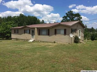 2348 Heaton Rd, Rainsville, AL 35986