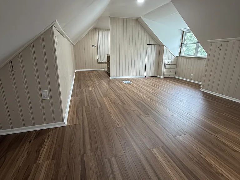 25428 Hopkins St — Photo 28