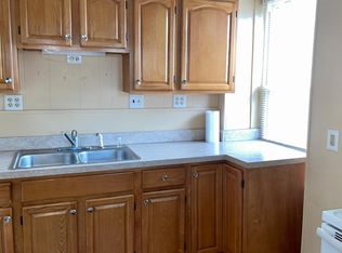 155 Knight St #1F, Woonsocket, RI 02895