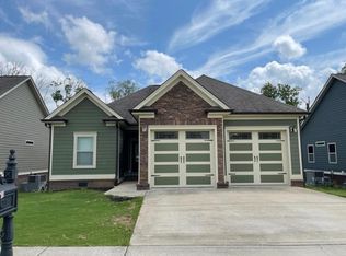 8532 Kennerly Ct, Ooltewah, TN 37363