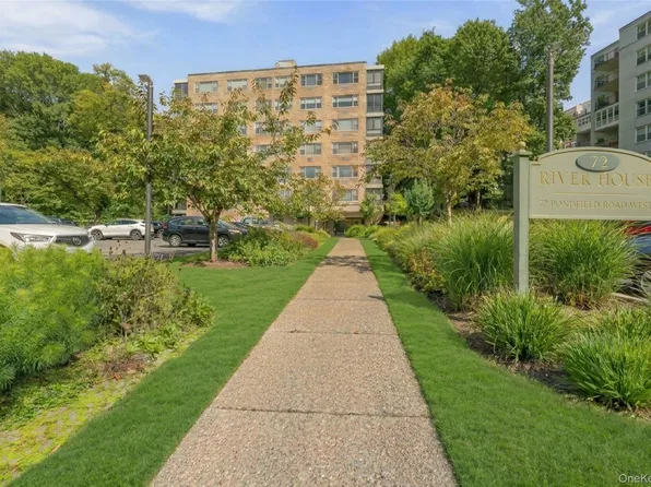 72 Pondfield Road W #4C, Bronxville, NY 10708