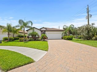 4792 Formosa Dr, Naples, FL 34119