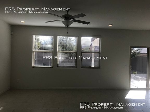 4th image of 1715 E Luna Blanca Way