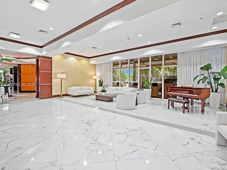 16699 Collins Ave #2309 — Photo 36