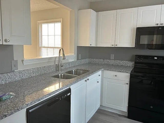 2 bed, 2.5 bath, 1080 sqft, $1,500 — Photo 2
