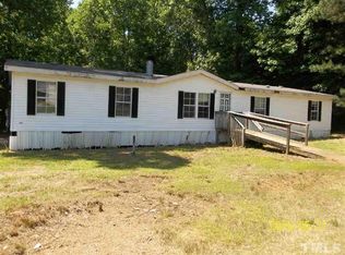 633 Hood Farm Rd, Clayton, NC 27520