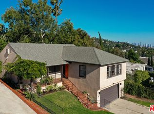 4250 Holly Knoll Dr, Los Angeles, CA 90027