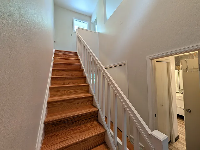 1039 Maxwell Ave #2.0 — Photo 25