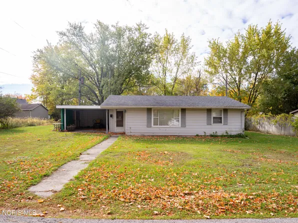 104 Jackson St, Oakwood, OH 45873