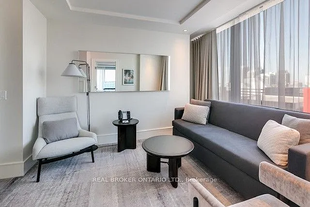 183 Wellington St W #3503 — Photo 39