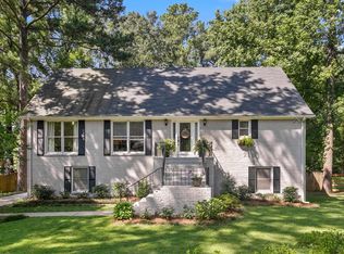 3420 Laurel View Ln, Birmingham, AL 35216