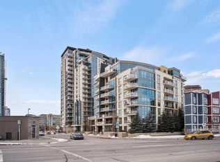 325 3rd St SE #209, Calgary, AB T2G 0T9