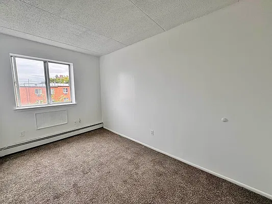 Rented by City Connections Realty | media 7