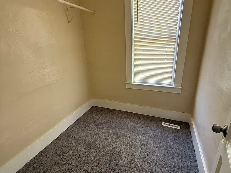 318 Gibson St #2 — Photo 21