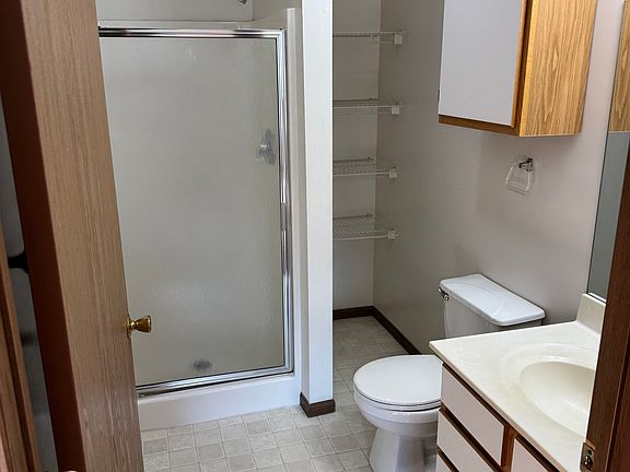 5th image of 623 Old Quaker Rd #D40cb5785