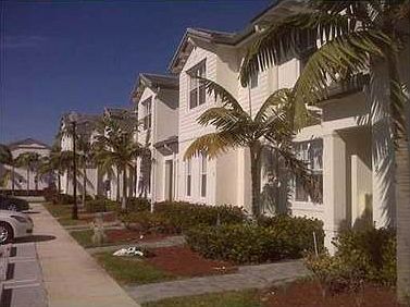 1st image of 3064 SE 1st Dr Unit 9