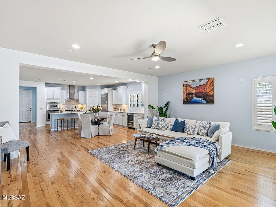 1st image of 8158 N Circulo El Palmito