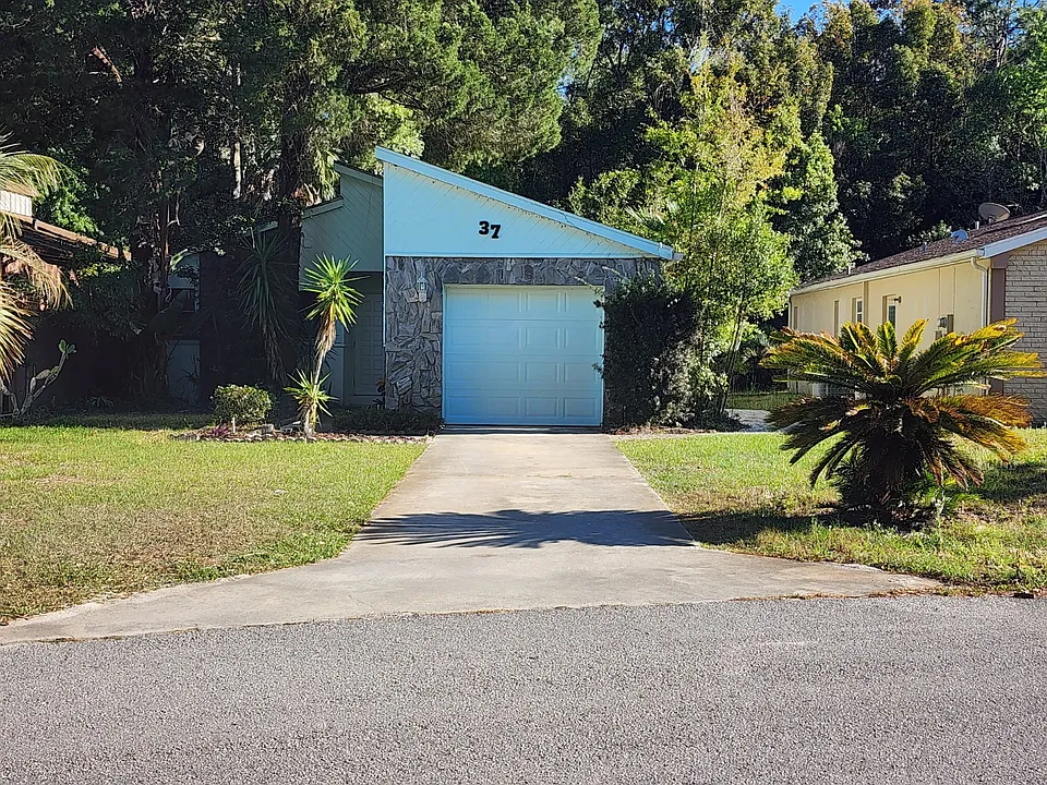 37 Jamaica St