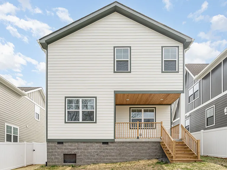 721 Caraway Ln — Photo 15