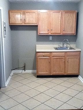4th image of 1219 S 6th St APT A2