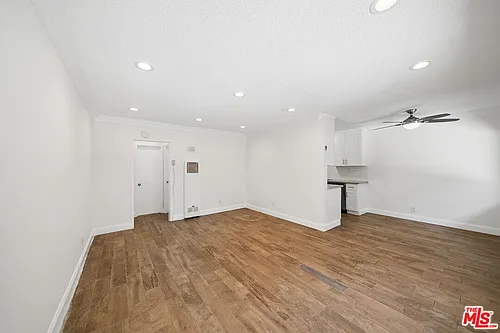 7209 Willoughby Ave #5 Photo 1