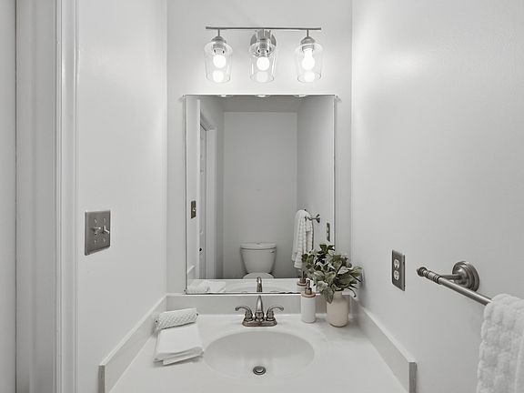 5th image of 107 Black Bear Ct