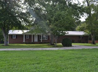 786 Shaffie Ln, McMinnville, TN 37110