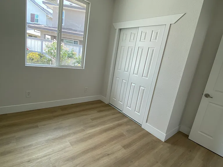 36 E Stefano Ave #40 — Photo 7