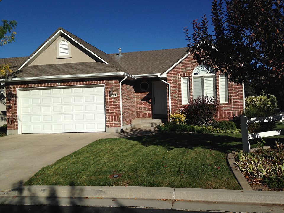 Brookshire Hollow - Front