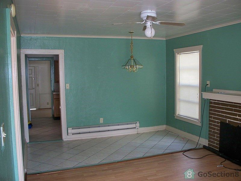2nd image of 314 Taylor Ave S