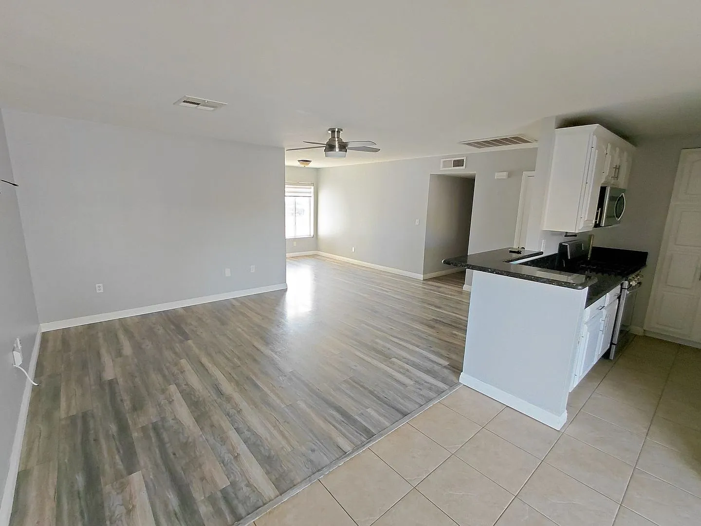 Comfortable 4-Bedroom Home with Great Backyard for Entertaining — Photo 3