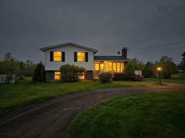 721 Upper River John Rd, Colchester, NS B0K 1V0