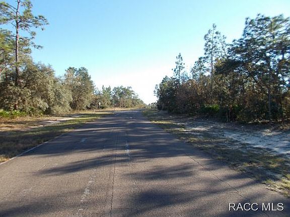 2nd image of 2926 N Stirrup Dr