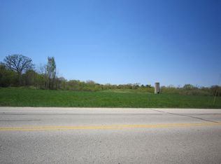 12026 Antioch Rd, Trevor, WI 53179