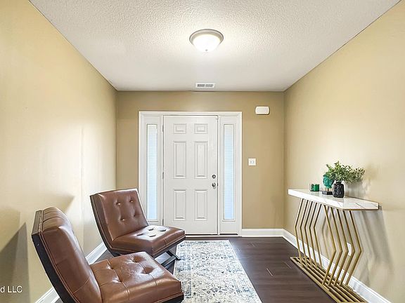 2nd image of 6703 Jessie Hoyt Dr