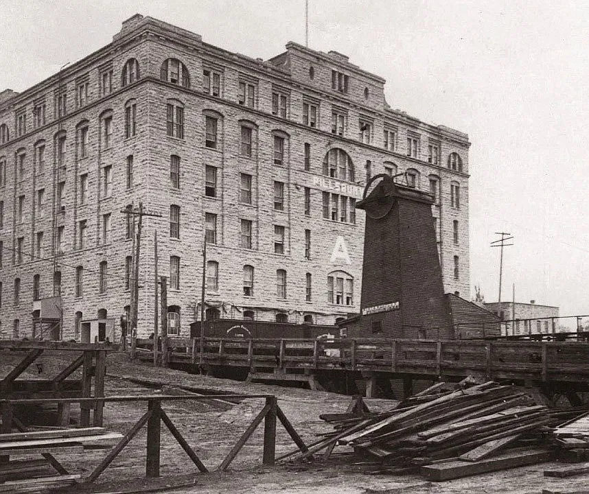 Building Photo