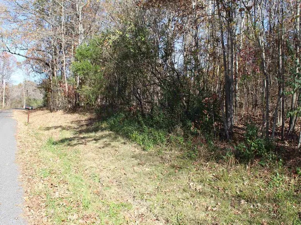 49 Backstrom Hts #63D, Eddyville, KY 42038