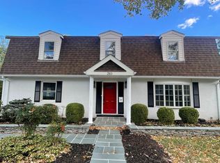 310 Missouri Ave, Herndon, VA 20170