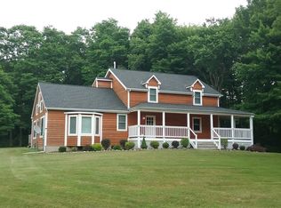 19121 Ravenna Rd, Chagrin Falls, OH 44023