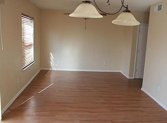 5th image of 3313 Arroyos Pl