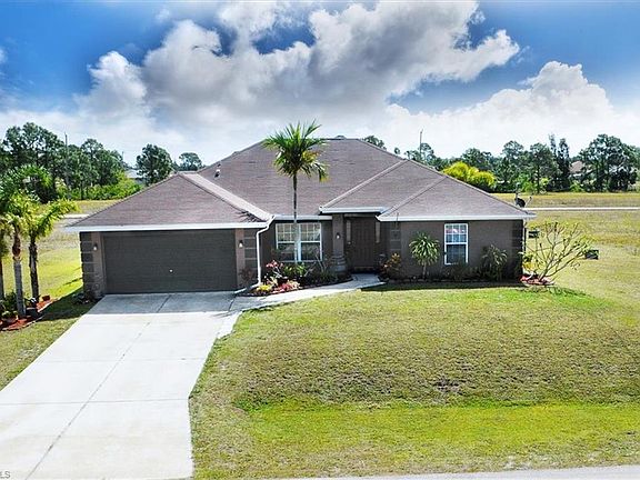 3rd image of 2835 NW 18th Pl
